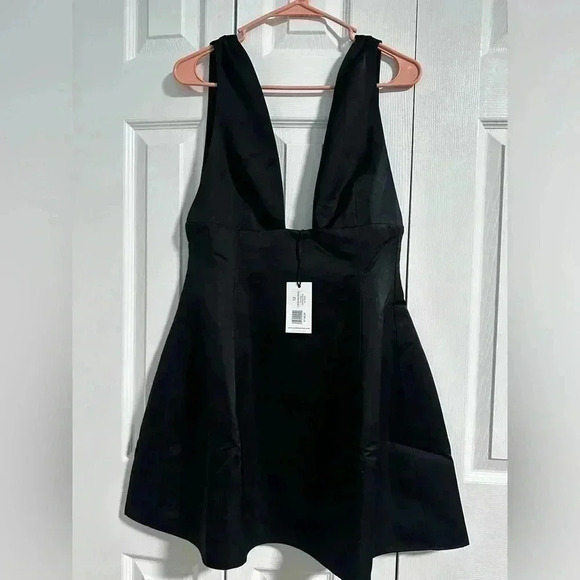 WeWoreWhat V Neck Mini Dress - Picture 6 of 11